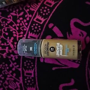 Revlon 24-hours Colorstay longwear foundation